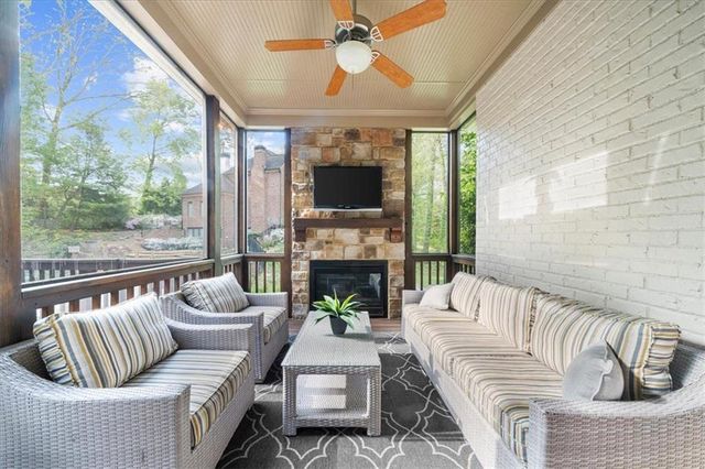 4815 Kitty Hawk Drive NE, Atlanta, GA 30342