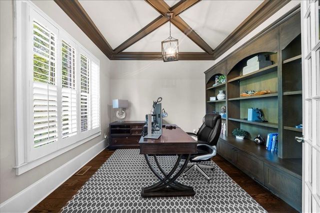 4815 Kitty Hawk Drive NE, Atlanta, GA 30342