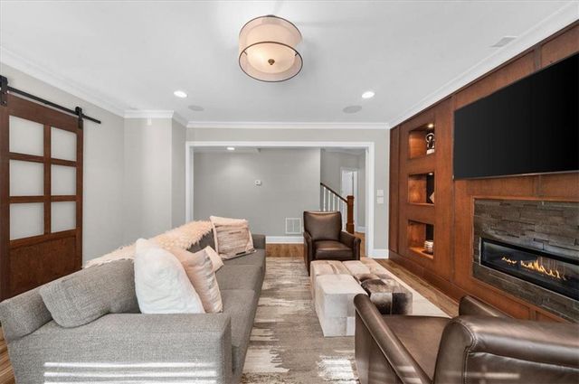 4815 Kitty Hawk Drive NE, Atlanta, GA 30342