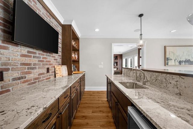 4815 Kitty Hawk Drive NE, Atlanta, GA 30342