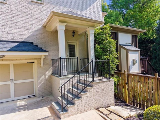 4815 Kitty Hawk Drive NE, Atlanta, GA 30342