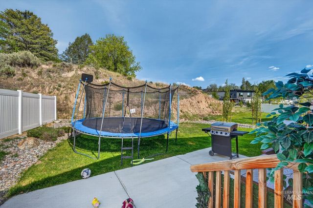1578 Surprise Valley Road, Pocatello, ID 83201