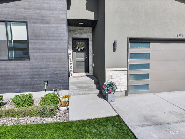 1578 Surprise Valley Road, Pocatello, ID 83201