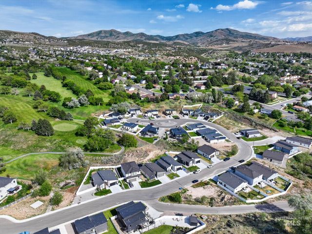 1578 Surprise Valley Road, Pocatello, ID 83201