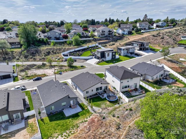 1578 Surprise Valley Road, Pocatello, ID 83201