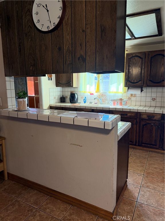 1911 Holly Avenue, Ontario, CA 91762 — photo 3