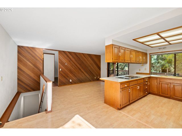 17295 Sw KEMMER Rd, Beaverton, OR 97007