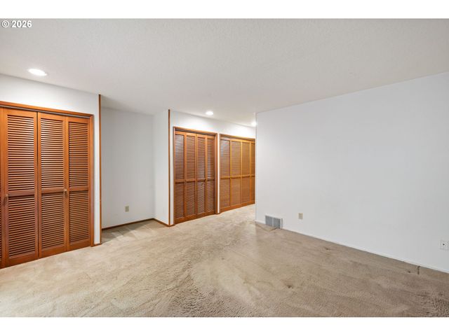 17295 Sw KEMMER Rd, Beaverton, OR 97007