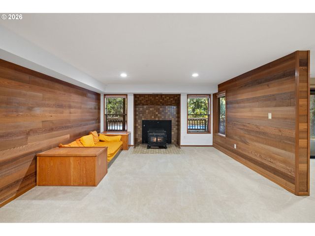 17295 Sw KEMMER Rd, Beaverton, OR 97007