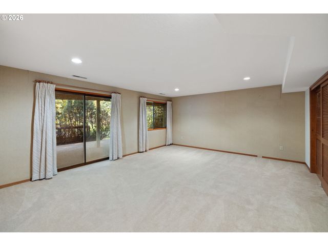 17295 Sw KEMMER Rd, Beaverton, OR 97007