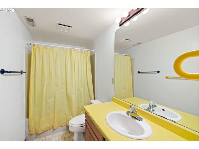 17295 Sw KEMMER Rd, Beaverton, OR 97007