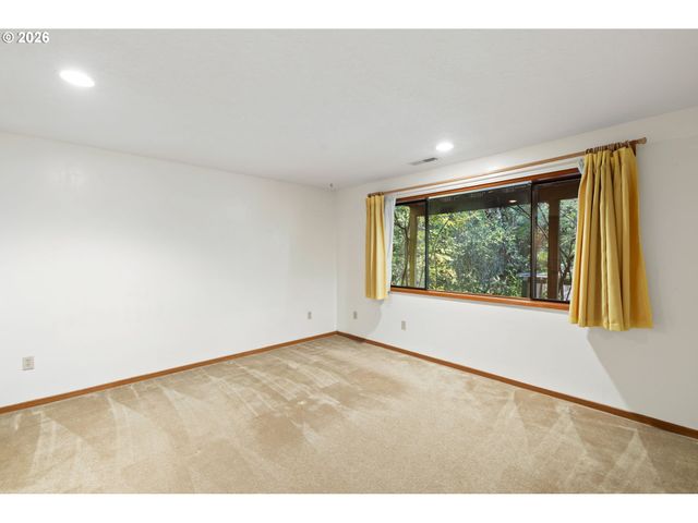 17295 Sw KEMMER Rd, Beaverton, OR 97007