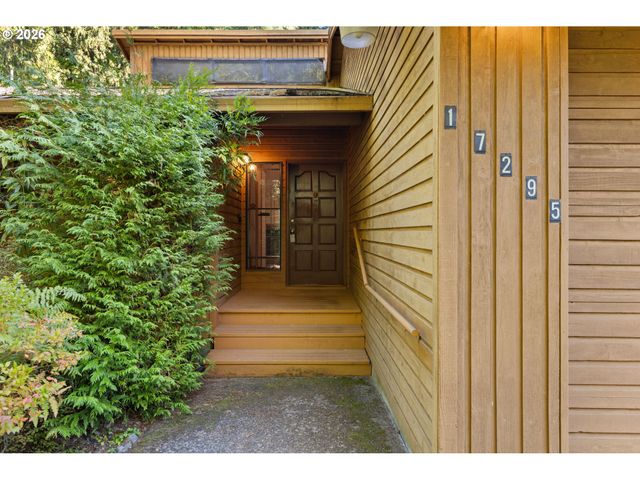 17295 Sw KEMMER Rd, Beaverton, OR 97007