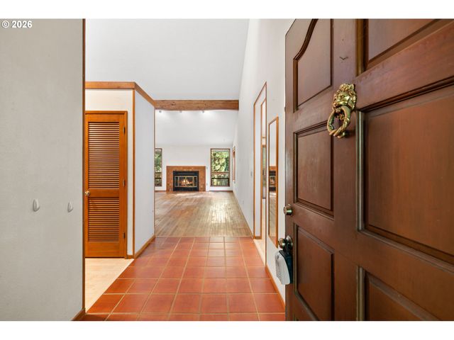 17295 Sw KEMMER Rd, Beaverton, OR 97007