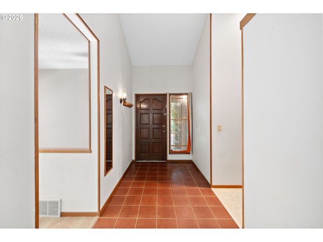 17295 Sw KEMMER Rd, Beaverton, OR 97007