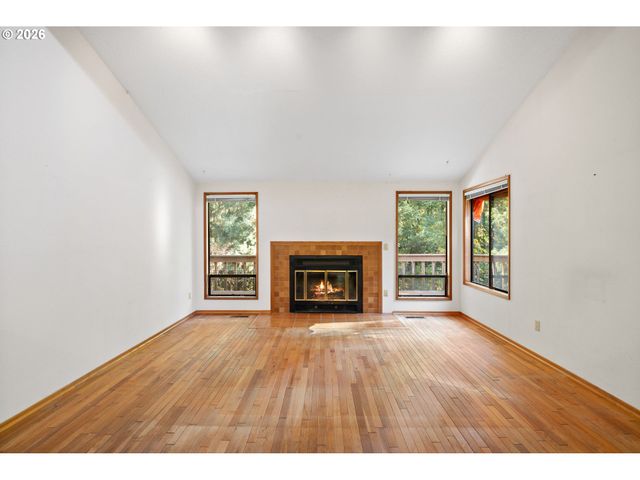 17295 Sw KEMMER Rd, Beaverton, OR 97007