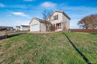 121 Equestrian Drive, Winfield, MO 63389
