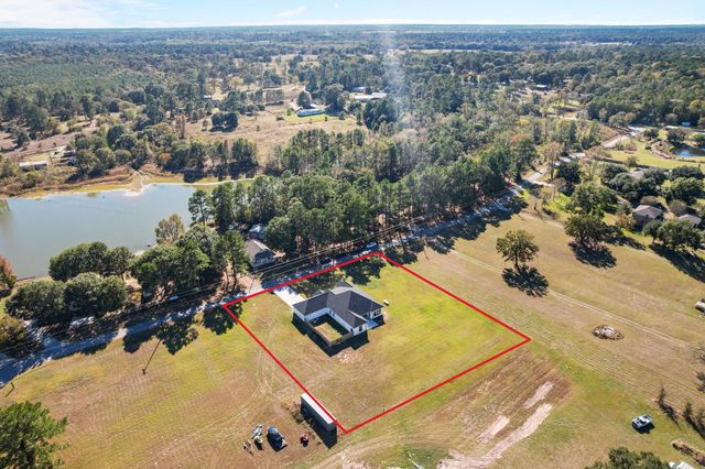 11695 Amberwood Drive, Montgomery, TX 77356