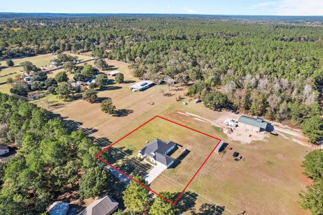 11695 Amberwood Drive, Montgomery, TX 77356