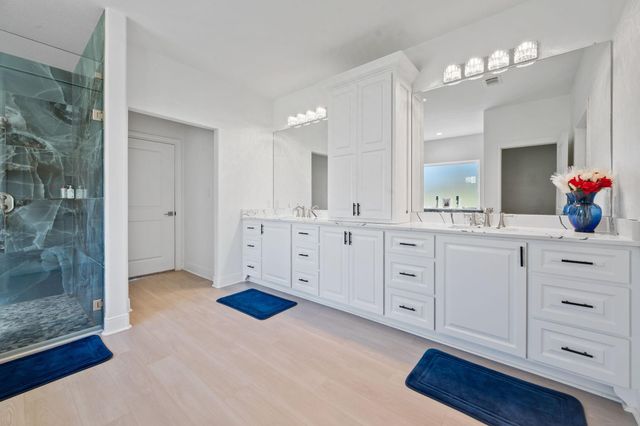 11695 Amberwood Drive, Montgomery, TX 77356