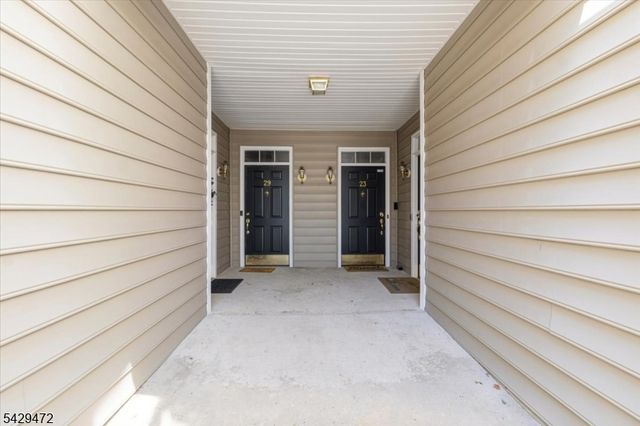 23 Patriots Path, South Bound Brook Boro, NJ 08880