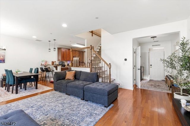 23 Patriots Path, South Bound Brook Boro, NJ 08880