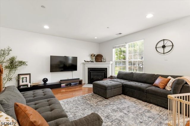 23 Patriots Path, South Bound Brook Boro, NJ 08880