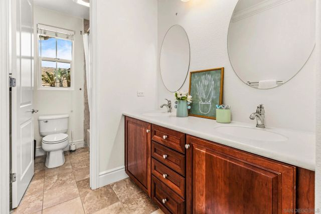 3212 Corte Tamarindo, Carlsbad, CA 92009