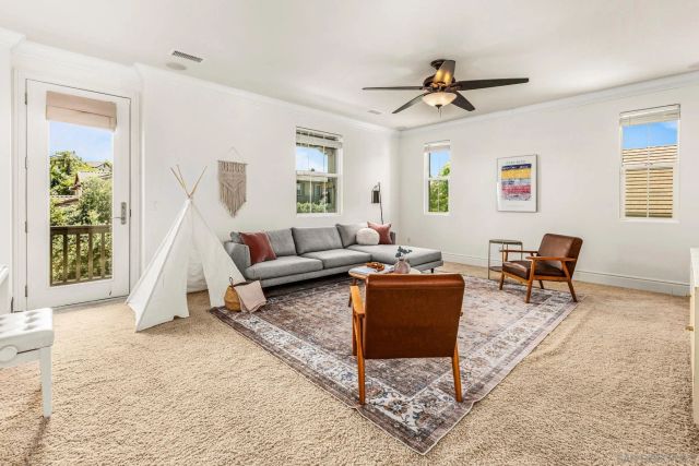 3212 Corte Tamarindo, Carlsbad, CA 92009
