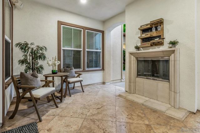 3212 Corte Tamarindo, Carlsbad, CA 92009