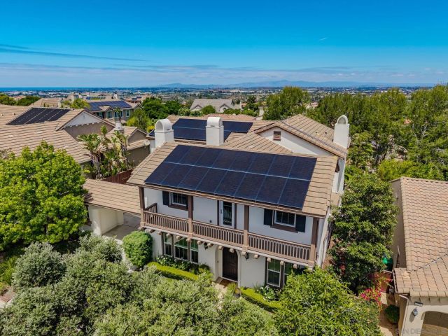 3212 Corte Tamarindo, Carlsbad, CA 92009