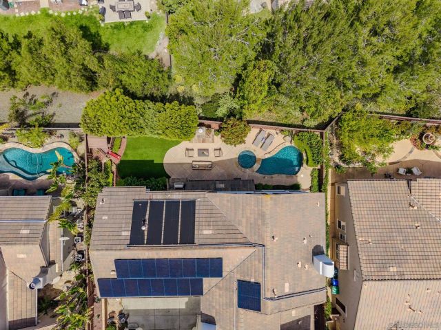 3212 Corte Tamarindo, Carlsbad, CA 92009