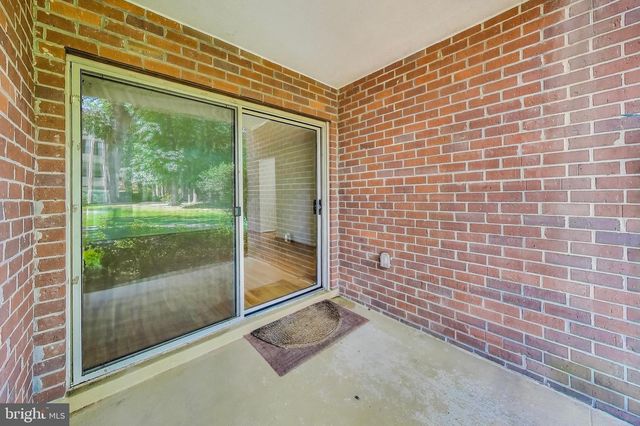 3328 WOODBURN VILLAGE DR #14, Annandale, VA 22003