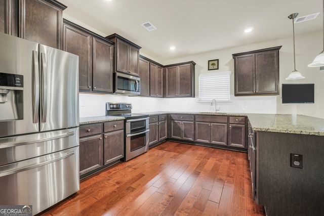 330 Huiet Drive, Mcdonough, GA 30252