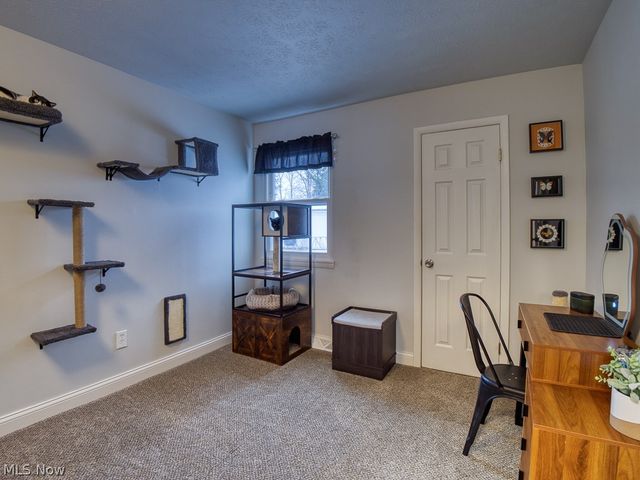 725 Shakespeare Drive, Berea, OH 44017