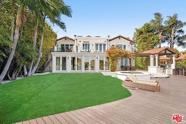 12608 Promontory Road, Los Angeles, CA 90049
