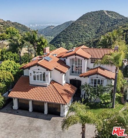 12608 Promontory Road, Los Angeles, CA 90049