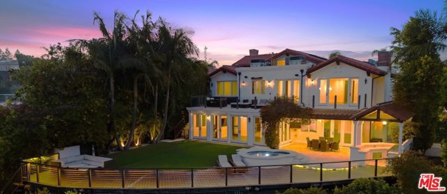 12608 Promontory Road, Los Angeles, CA 90049