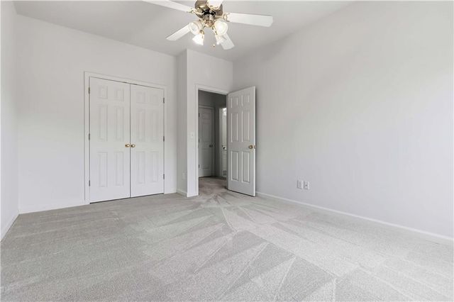 5348 Vinings Lake View SW, Mableton, GA 30126