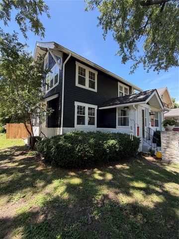 2008 York Street, Des Moines, IA 50316