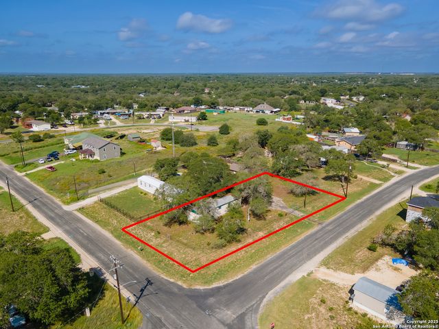 23103 Grand Spg, Elmendorf, TX 78112