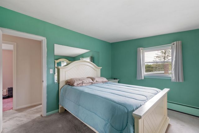 33 Meadow Lane, Greenland, NH 03840