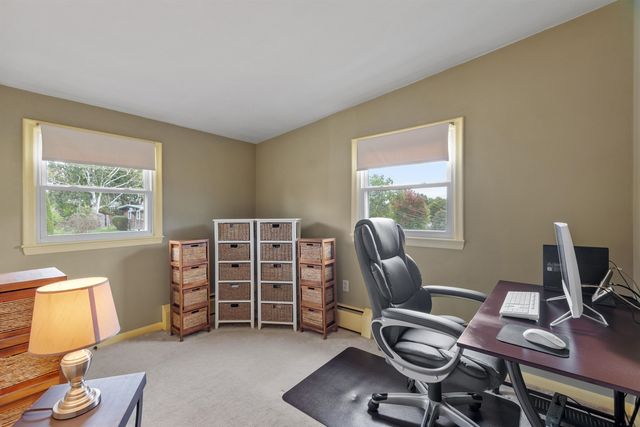 33 Meadow Lane, Greenland, NH 03840