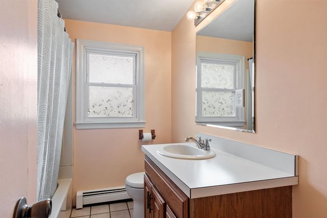33 Meadow Lane, Greenland, NH 03840