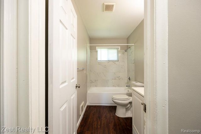 21681 Laurel Street, Clinton Township, MI 48035