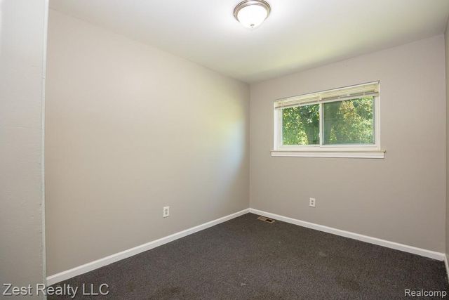 21681 Laurel Street, Clinton Township, MI 48035