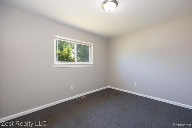 21681 Laurel Street, Clinton Township, MI 48035