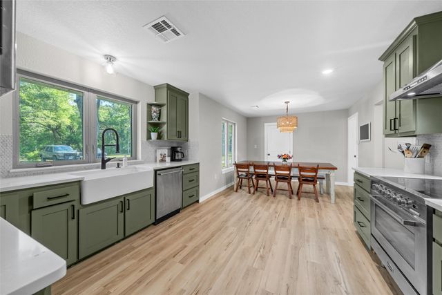 7718 N River Crossing, Waco, TX 76633