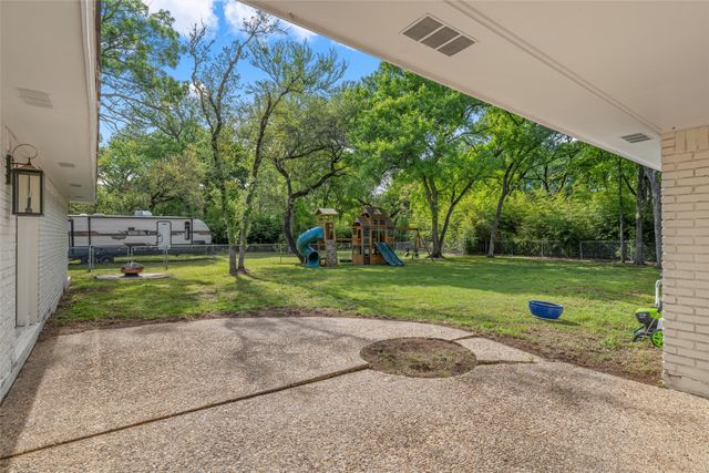 7718 N River Crossing, Waco, TX 76633