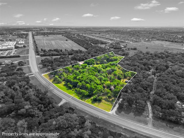 7718 N River Crossing, Waco, TX 76633